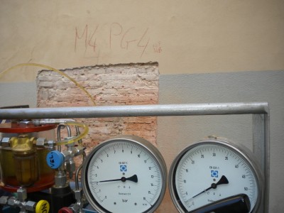 martinetti piatti su strutture in muratura