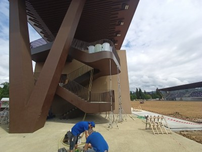 collaudo di scala di impianto sportivo